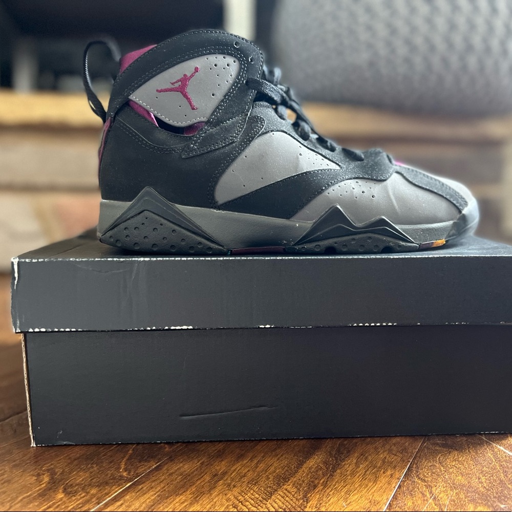 Jordan Retro 7